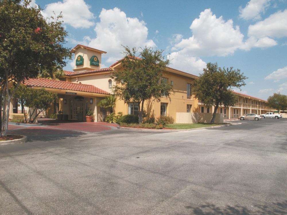 La Quinta Inn By Wyndham San Antonio I-35 N At Rittiman Rd Exteriér fotografie